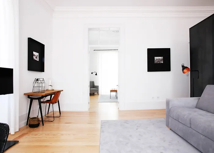 サピエンティア ブティック 4*