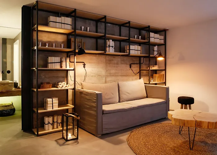 מלון Sapientia Boutique 4*