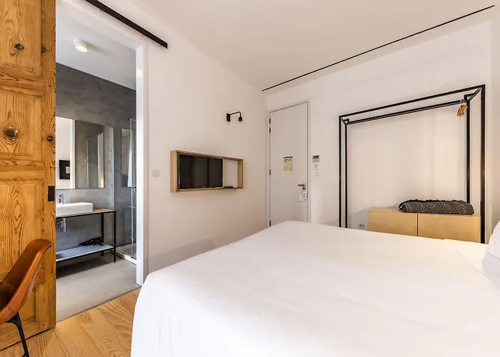 מלון Sapientia Boutique 4*